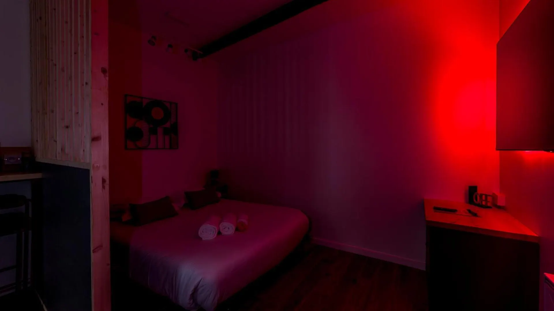 Quiet Studio Center Lyon Ail Apartment