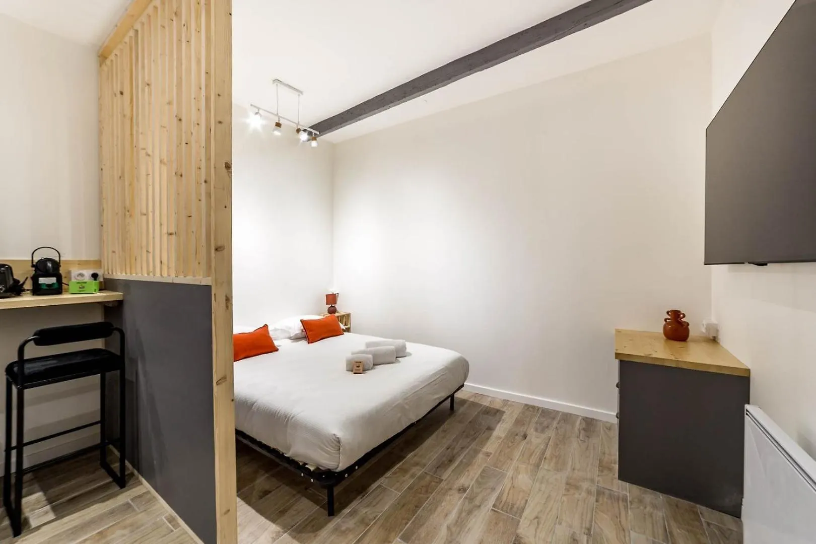 Apartment Quiet Studio Center Lyon Ail France