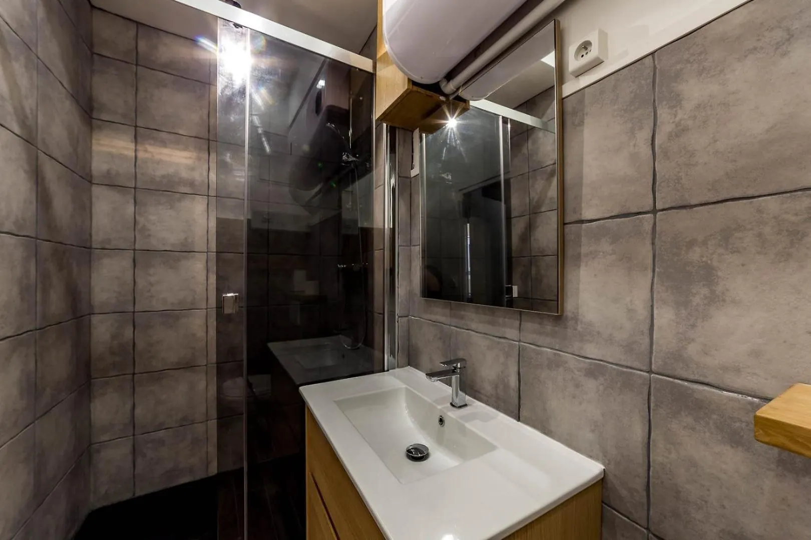 Quiet Studio Center Lyon Ail France